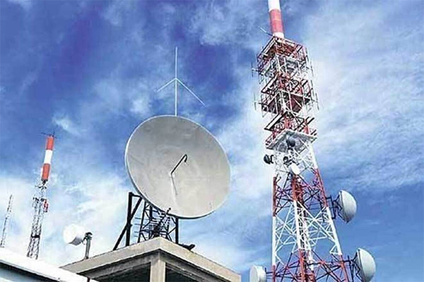 रिलायंस जियो को करना पड़ सकता है RCom के लिए AGR बकाये का भुगतान