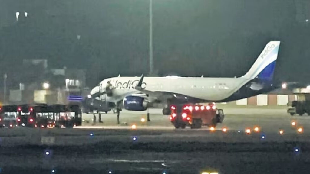 इंडिगो की 10 उड़ानों को बम से उड़ाने की मिली धमकी indigo